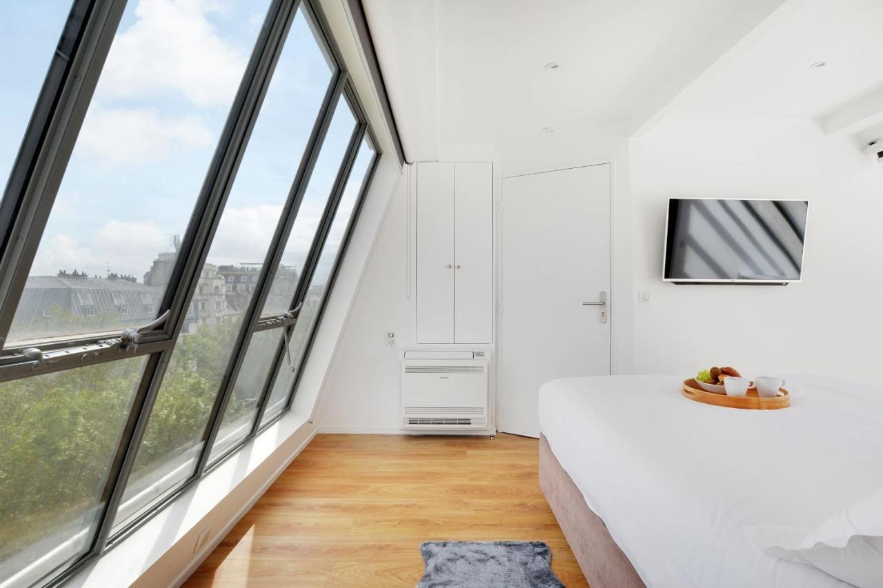 Exceptional Triplex With Terrace - Montmartre Apartment Paris Exterior photo